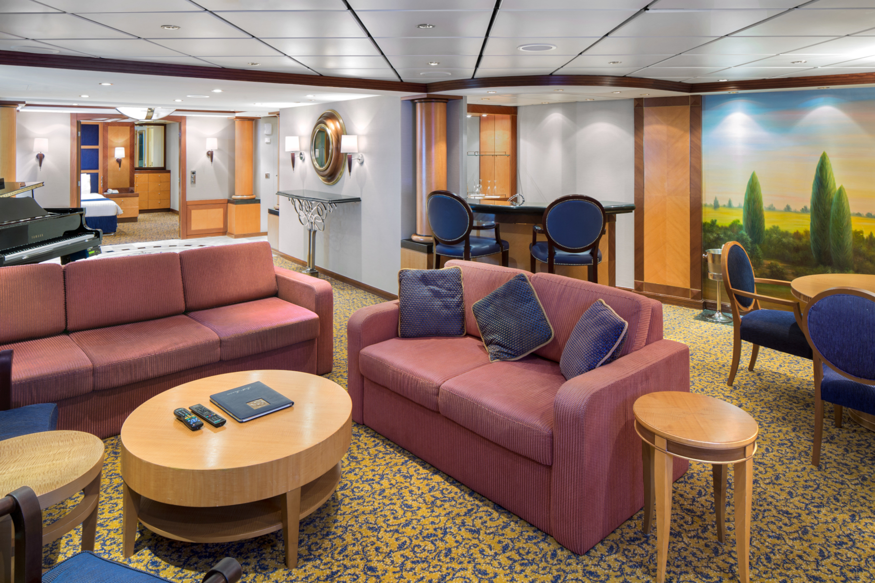 MyCruise Royal-Caribbean-Cruise-Line Radiance-of-the-Seas Kahytter Suite RS2